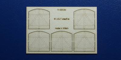 M 00-53c OO gauge kit of 5 industrial gates with round top